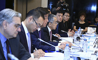 Astana Hub Gathers Heads of Government Agencies and Experts from 40 Countries