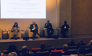 Астанинский хаб в сфере госслужбы делится опытом обучения по принципу «равный-равному» на Международном форуме в Париже