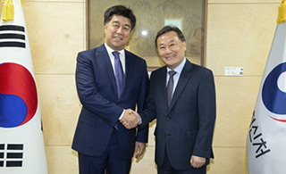 Meeting between the Сhairman of the Steering Committee  of the Astana Civil Service Hub and the Minister of Personnel Management of South Korea was held in Seoul