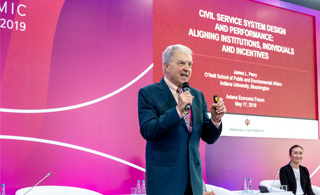 The founder of civil servants’ motivation theory will speak on the AEF platform